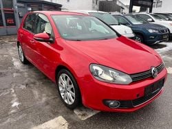 Rot Gebraucht 2010 VW Golf Highline Limousine | 3.290 € (Superpreis)
