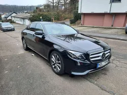 Gebraucht 2018 Mercedes E220 Limousine | 31.800 € (Fairer Preis)