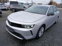 Silber Gebraucht 2023 Opel Astra Elegance Kombi | 19.950 € (Fairer Preis)