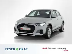 Gletscherweiß metallic Gebraucht 2024 Audi A1 Advanced Kleinwagen | 24.220 € (Guter Preis)