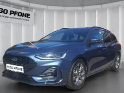 Blau Gebraucht 2024 Ford Focus ST-Line X Kombi | 27.599 € (Fairer Preis)