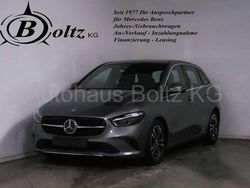 Grau Gebraucht 2024 Mercedes B200 Progressive Van / Kleinbus | 33.900 € (Etwas zu teuer)