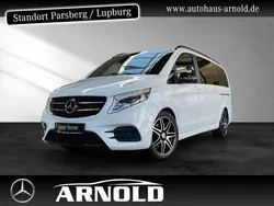 Weiß (bergkristallweiß) Gebraucht 2018 Mercedes V250 AMG line Van / Kleinbus | 43.840 € (Superpreis)