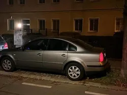 Grau Gebraucht 2002 VW Passat Limousine | 1.800 € (Fairer Preis)