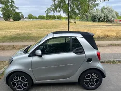 Silber Gebraucht 2019 Smart ForTwo Electric Drive Prime Cabrio | 10.799 € (Fairer Preis)
