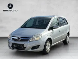 Silber Gebraucht 2008 Opel Zafira Edition Van / Kleinbus | 4.990 € (Fairer Preis)