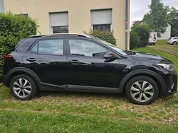 Schwarz Gebraucht 2022 Kia Stonic Vision SUV | 15.099 € (Guter Preis)