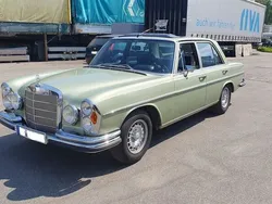 Grün Gebraucht 1967 Mercedes S250 Limousine | 11.880 €