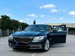 Grau Gebraucht 2012 BMW 730 Limousine | 12.500 € (Fairer Preis)