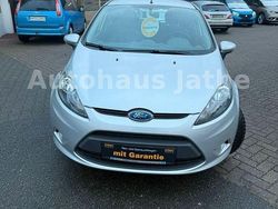 Silber Gebraucht 2009 Ford Fiesta Ambiente Kleinwagen | 3.499 € (Guter Preis)