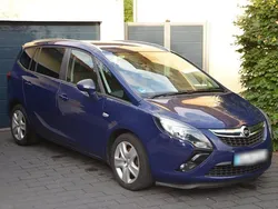 Blau Gebraucht 2014 Opel Zafira Tourer Van / Kleinbus | 7.700 € (Guter Preis)