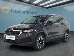 Schwarz Gebraucht 2022 Skoda Karoq SUV | 25.599 € (Fairer Preis)
