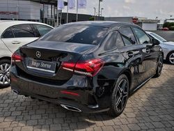 Gebraucht 2019 Mercedes A180 | 32.807 €