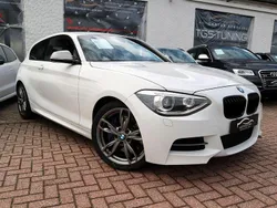 Weiß Gebraucht 2013 BMW M135 Advantage Kleinwagen | 19.499 € (Fairer Preis)
