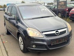 Blau Gebraucht 2006 Opel Zafira Edition Van / Kleinbus | 2.499 € (Guter Preis)
