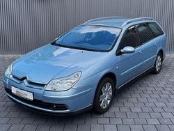Grau Gebraucht 2006 Citroën C5 Tendance Kombi | 1.500 €