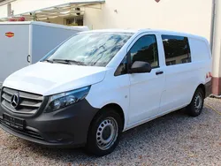 Weiß Gebraucht 2018 Mercedes Vito Van / Kleinbus | 17.838 € (Guter Preis)