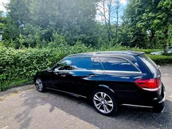 Schwarz Gebraucht 2015 Mercedes E300 Kombi | 14.000 €