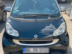 Schwarz Gebraucht 2010 Smart ForTwo Coupé Passion Coupé | 3.975 € (Guter Preis)