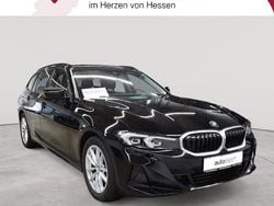 Schwarz uni Gebraucht 2022 BMW 318 Sport Line Kombi | 25.690 € (Superpreis)