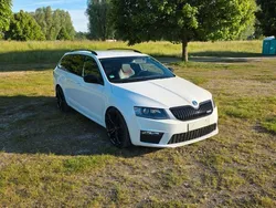 Weiß Gebraucht 2014 Skoda Octavia RS Kombi | 14.250 € (Guter Preis)