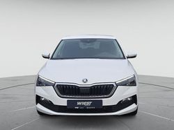 Weiß Gebraucht 2022 Skoda Scala Tour Kleinwagen | 21.660 € (Fairer Preis)