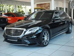 Grün Gebraucht 2017 Mercedes S63 AMG AMG Limousine | 63.980 € (Etwas zu teuer)