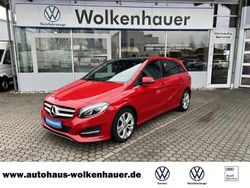 Rot Gebraucht 2018 Mercedes B200 Style Van / Kleinbus | 16.950 € (Fairer Preis)
