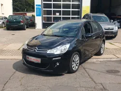 Schwarz Gebraucht 2015 Citroën C3 SELECTION Kleinwagen | 6.199 € (Fairer Preis)