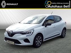 Weiß Gebraucht 2022 Renault Clio V Equilibre Limousine | 12.490 € (Guter Preis)