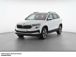 Weiss Gebraucht 2022 Skoda Karoq Tour SUV | 24.760 € (Fairer Preis)