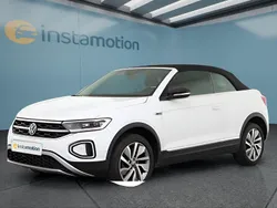 Weiß Gebraucht 2024 VW T-Roc Cabriolet Cabrio | 30.599 € (Guter Preis)