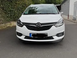 Gebraucht 2017 Opel Zafira Van / Kleinbus | 10.000 €