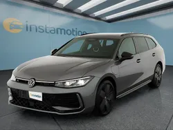 Blau Neu 2025 VW Passat Kombi | 51.349 € (Guter Preis)