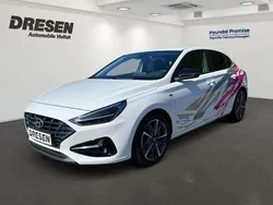 Weiß Gebraucht 2021 Hyundai i30 Edition 30+ Limousine | 19.470 € (Guter Preis)