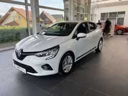 Arktis weiß Gebraucht 2022 Renault Clio V Business Limousine | 13.890 € (Guter Preis)