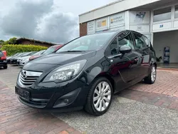 Schwarz Gebraucht 2013 Opel Meriva S Van / Kleinbus | 5.599 € (Fairer Preis)