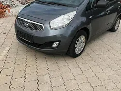 Grau Gebraucht 2010 Kia Venga 2 Kleinwagen | 3.250 € (Guter Preis)