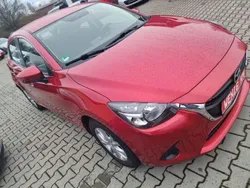 Rot Gebraucht 2016 Mazda 2 Center-Line Kleinwagen | 9.998 € (Fairer Preis)