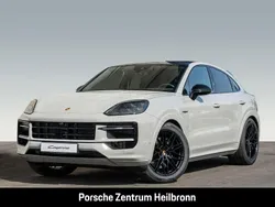 Weiß Gebraucht 2025 Porsche Cayenne SUV | 141.900 €