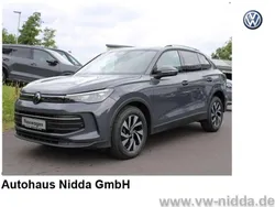 Grau Neu 2025 VW Tiguan SUV | 38.999 € (Superpreis)