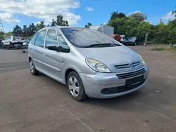 Grau Gebraucht 2009 Citroën Xsara Picasso Van / Kleinbus | 799 € (Superpreis)