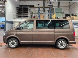 Grau Gebraucht 2014 VW T5 Highline Van | 21.900 € (Guter Preis)