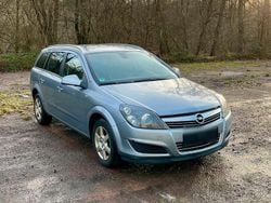 Grau Gebraucht 2009 Opel Astra Kombi | 1.199 € (Guter Preis)