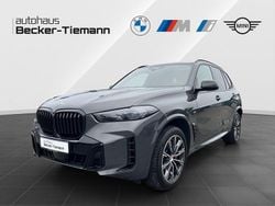 Grau Gebraucht 2023 BMW X5 M Sport SUV | 73.912 € (Fairer Preis)