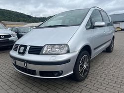 Silber Gebraucht 2005 Seat Alhambra Reference Van / Kleinbus | 3.800 € (Etwas zu teuer)
