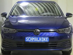 Atlantic blue (metallic) Gebraucht 2023 VW Golf VIII Life Limousine | 23.500 € (Guter Preis)