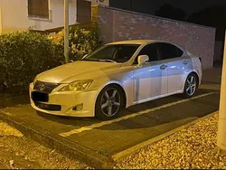 Weiß Gebraucht 2008 Lexus IS220d Limousine | 4.000 €