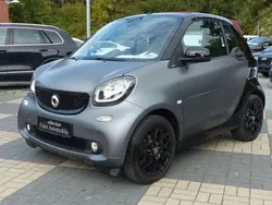 Grau Gebraucht 2017 Smart ForTwo Cabrio Prime Cabrio | 13.990 € (Guter Preis)