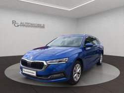 Blau Gebraucht 2022 Skoda Octavia Style Kombi | 14.990 € (Fairer Preis)